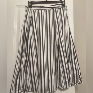 MIDI LOFT SKIRT